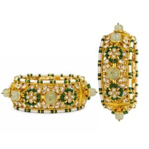 Aabha Emerald Kundan Kada